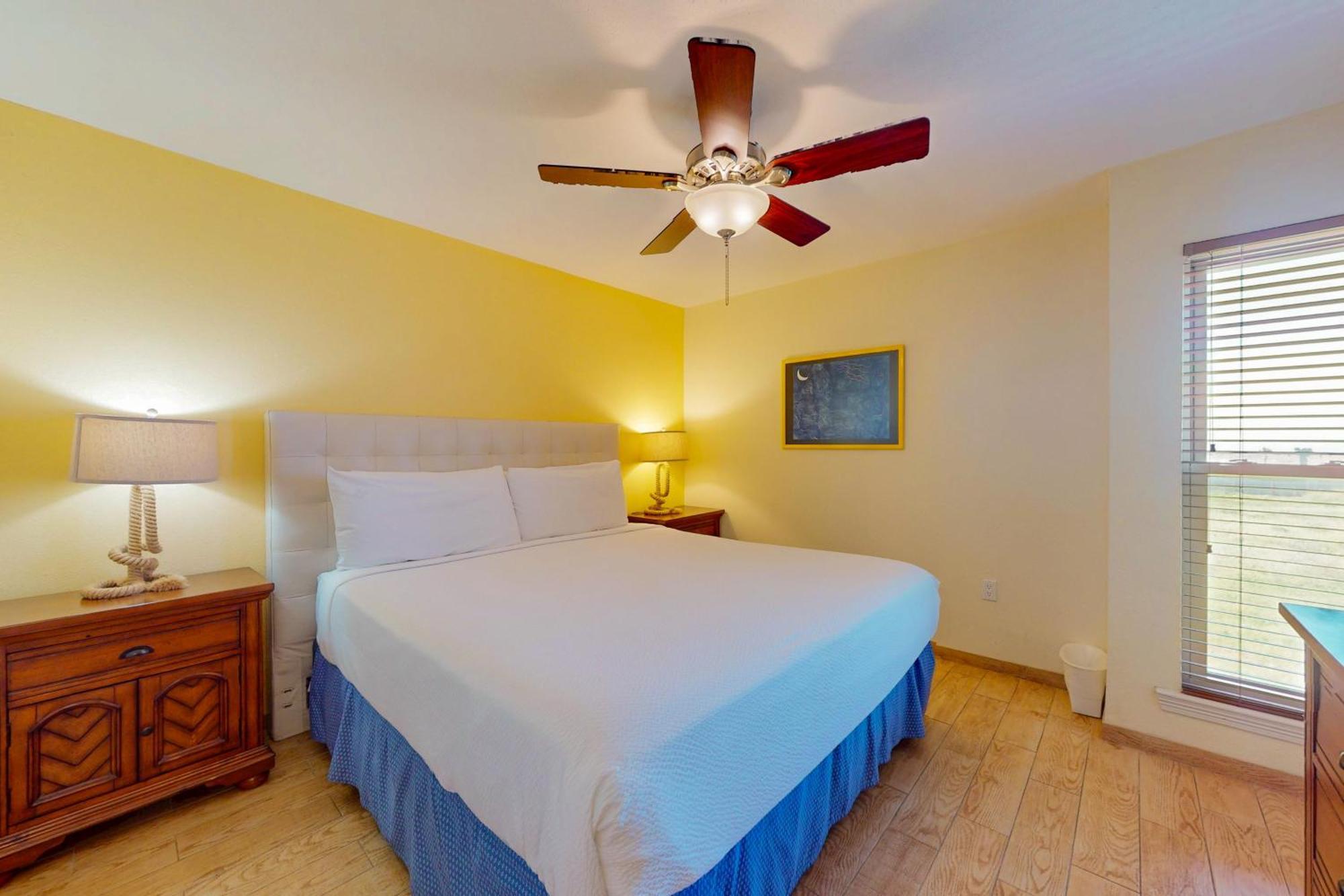 Sunchase Beachfront #210 جنوب جزيرة بادري المظهر الخارجي الصورة